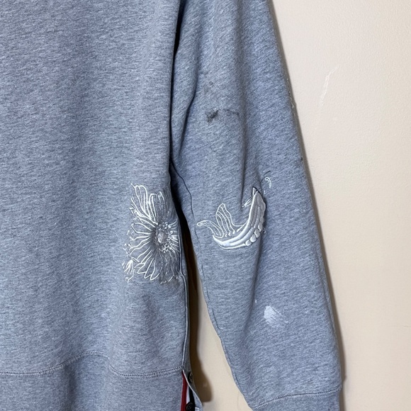 Thom Browne Embroidered Koi Chrysanthemum Sweatshirt - Men's Size 4 - Gray - Picture 5 of 15
